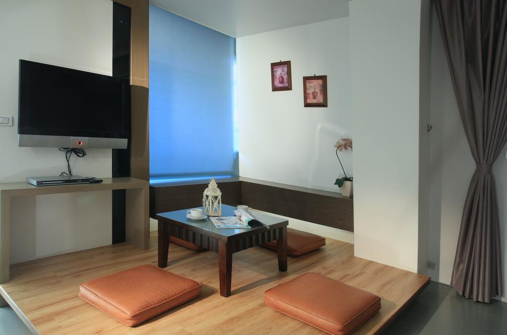 ג'יאושי Spring Fountain Hotel חדר תמונה